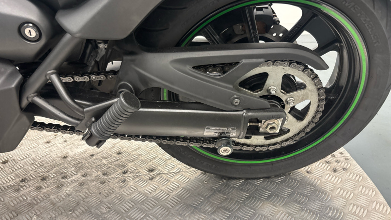 Kawasaki Vulcan 650 EN650JPFAN Special Colour Graphics (23MY)